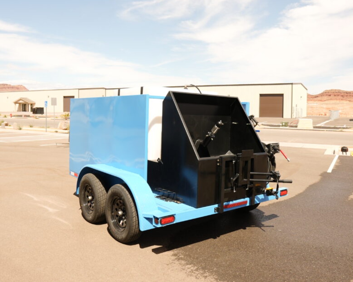 Essential Trash Bin Cleaning Trailer (Single Manual Assisted)
